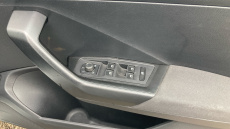 Volkswagen T-Roc 1.0 TSI SE 5dr Petrol Hatchback